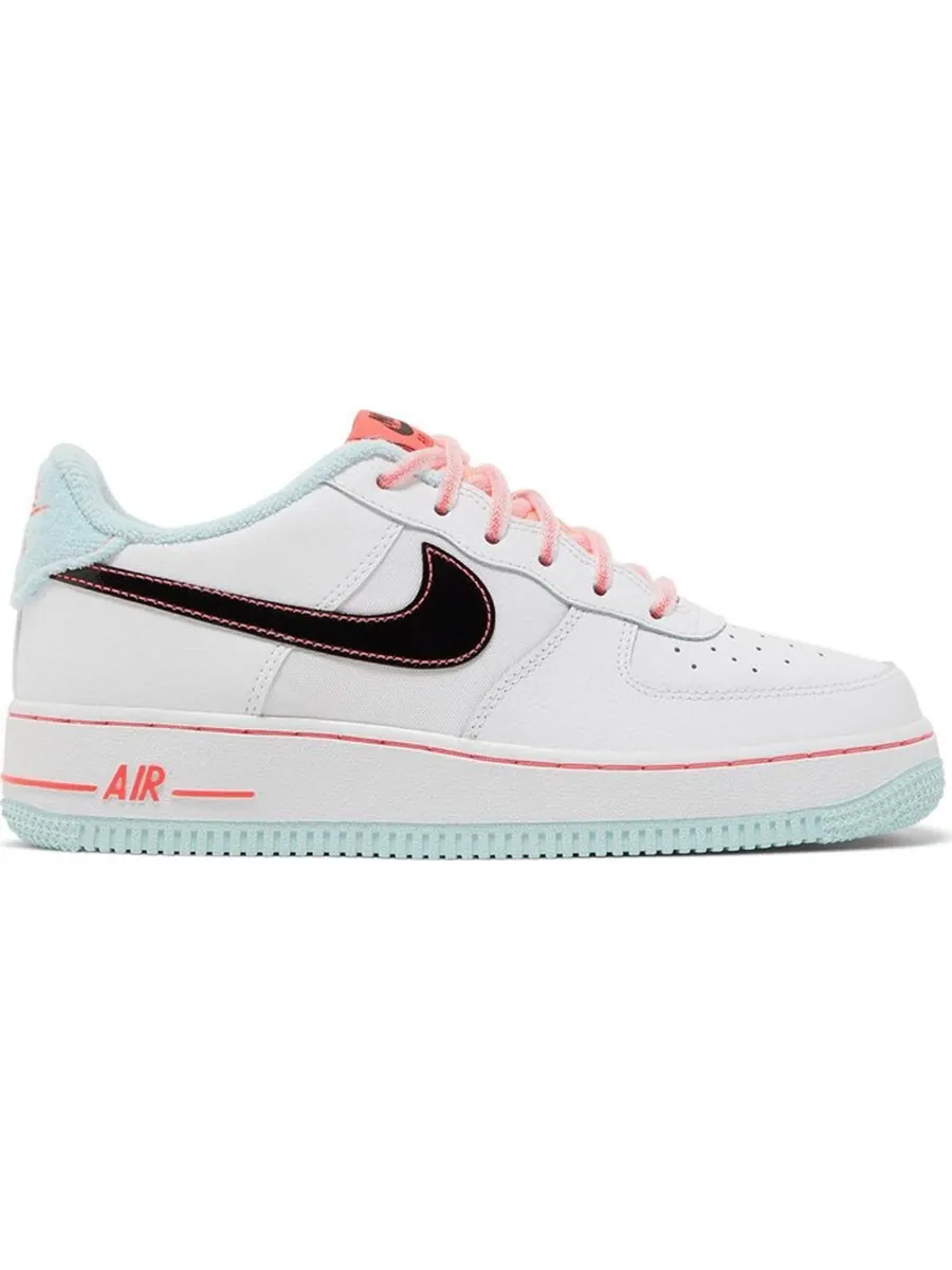 Кроссовки Nike Air Force 1 '07 LV8 GS 'White Atomic Pink' — изображение 1 из 4, белый/мультиколор