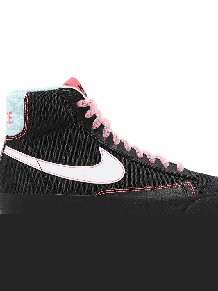 Кроссовки Nike Blazer Mid '77 GS 'Black Atomic Pink' — изображение 2 из 8, черный