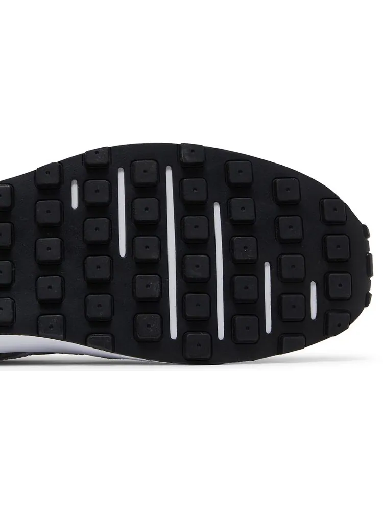 Кроссовки Nike Waffle One SE 'Light Menta' — изображение 5 из 8, черный