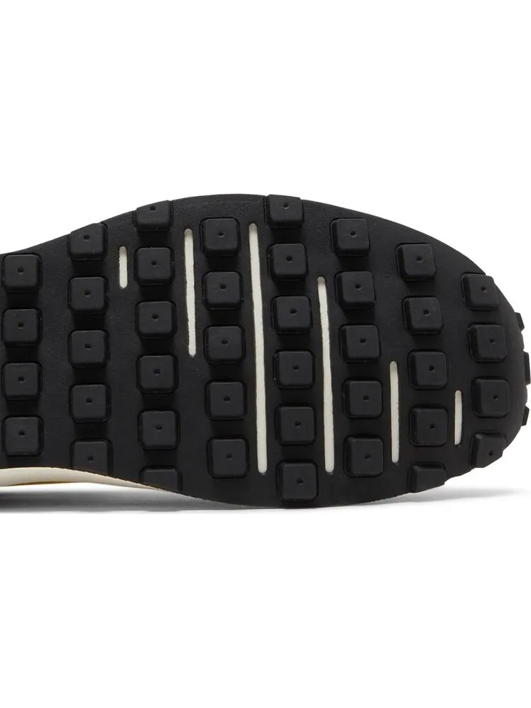 Кроссовки Nike Waffle One SE 'Dark Beetroot Yellow Strike' — изображение 5 из 8, красный