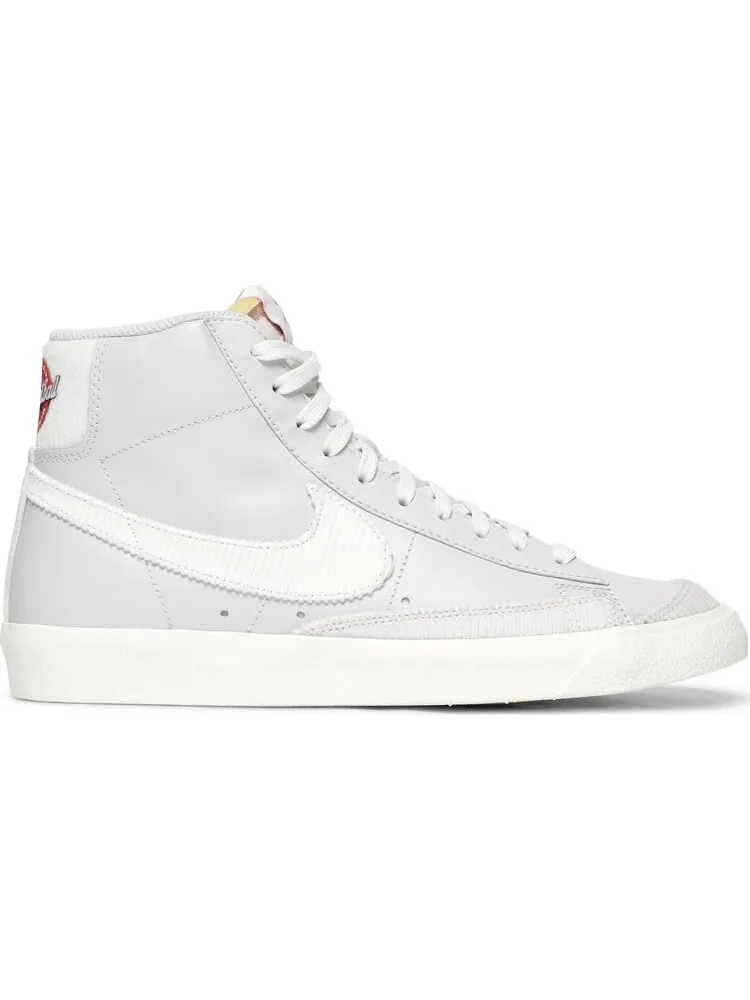 Кроссовки Nike Blazer Mid '77 EMB 'Vast Grey' — изображение 1 из 8, серый