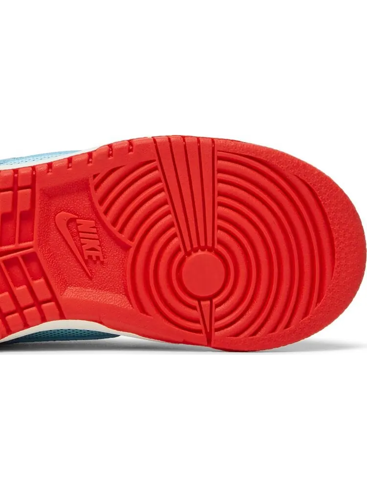 Кроссовки Nike Dunk Low BT 'Chinese New Year - Firecracker' — изображение 5 из 8, красный