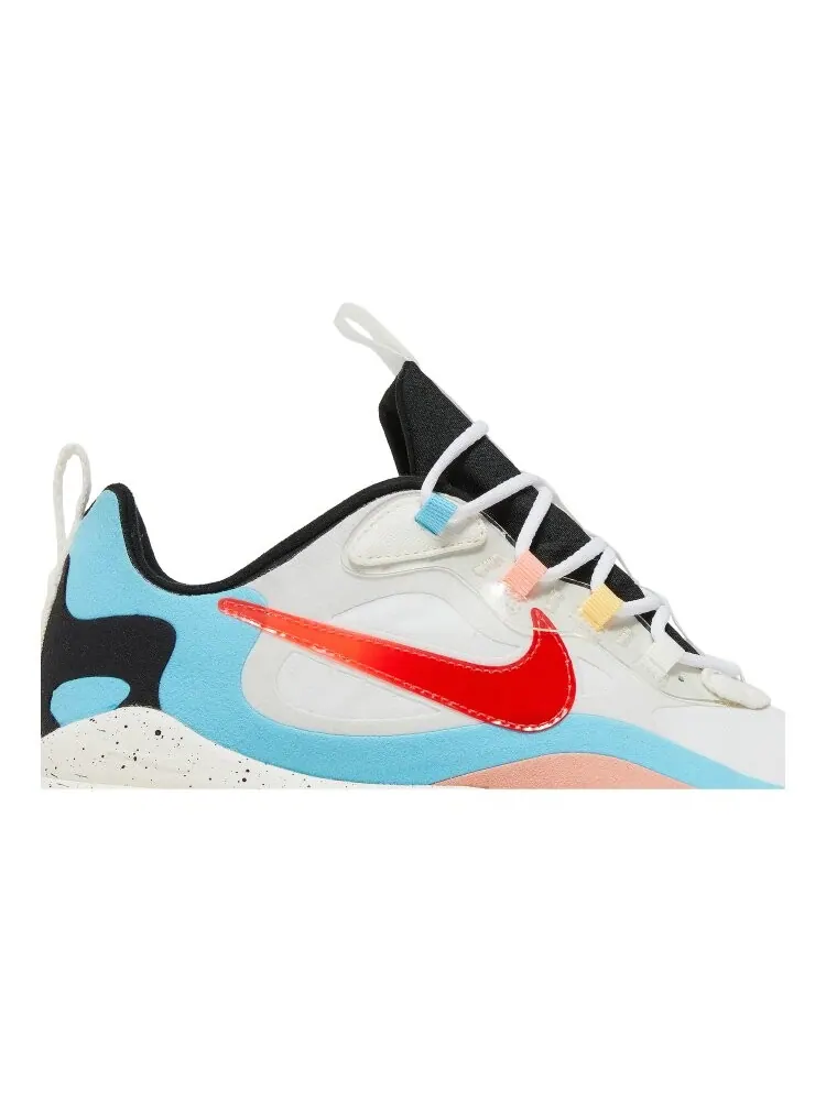Кроссовки Nike Air Max 270 React — изображение 2 из 4, белый