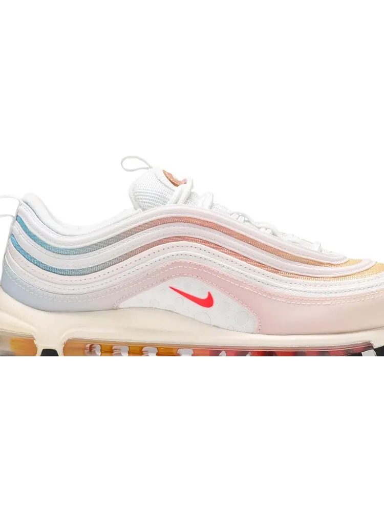 Кроссовки Nike Wmns Air Max 97 'The Future Is In The Air' — изображение 2 из 8, белый