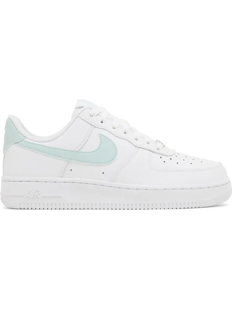 Кроссовки Wmns Air Force 1 '07 'Jade Ice' — изображение 1 из 4, белый
