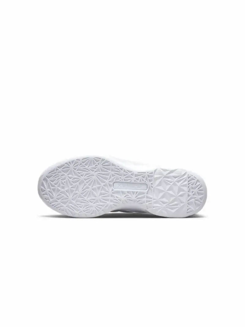Кроссовки Nike Air Max Bella TR 5 Premium — изображение 2 из 7, белый