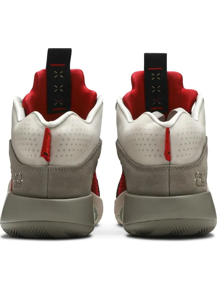 Кроссовки CLOT x Air Jordan 35 Sepia Stone — изображение 6 из 8, загар