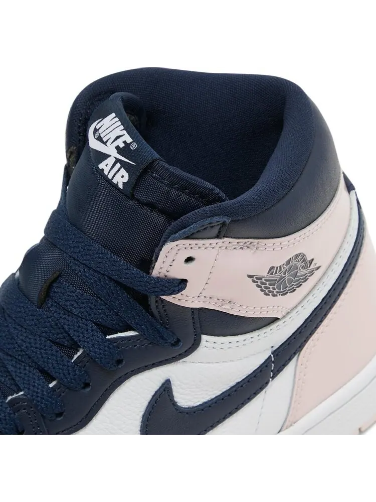 Кроссовки Wmns Air Jordan 1 Retro High OG SE Bubble Gum — изображение 9 из 10, розовый