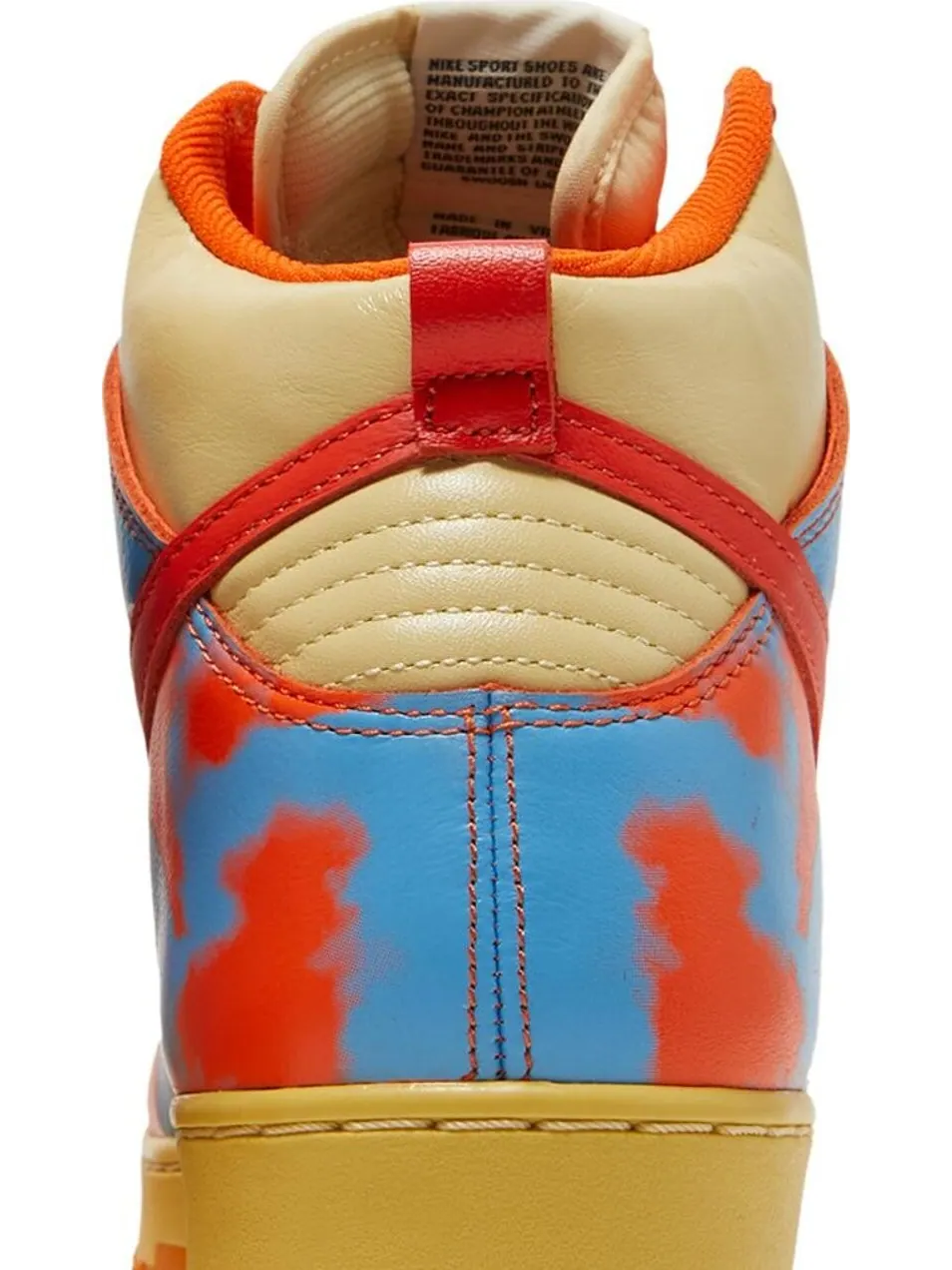 Кроссовки Nike Dunk High 1985 'Orange Acid Wash' — изображение 7 из 8, оранжевый