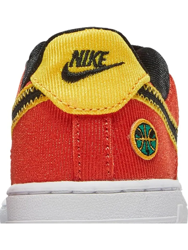 Кроссовки Nike Air Force 1 LV8 PS 'Roswell Rayguns' — изображение 7 из 8, белый