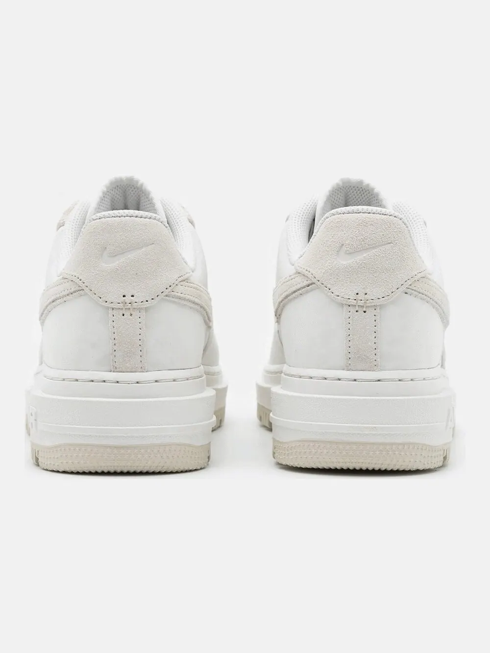 Кроссовки Nike Air Force 1 Luxe Triple White — изображение 5 из 7, белый