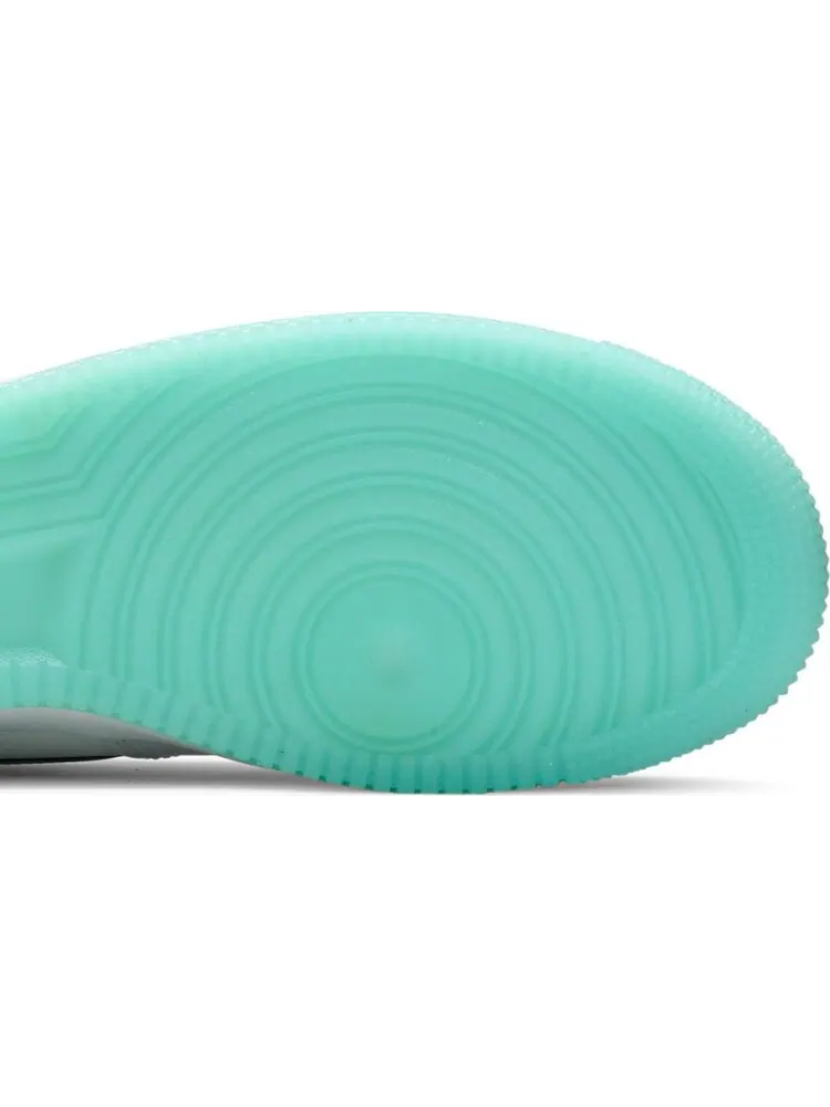 Кроссовки Nike Air Force 1 '07 LV8 'Abalone' — изображение 5 из 8, белый