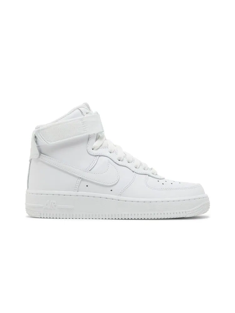 Кроссовки Nike Wmns Air Force 1 High 'Triple White' — изображение 2 из 9, белый/белый/белый/белый