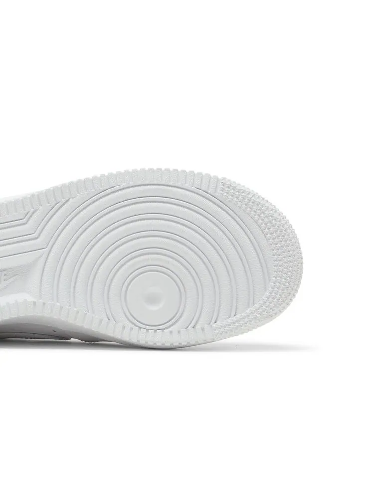 Кроссовки Nike Wmns Air Force 1 High 'Triple White' — изображение 6 из 9, белый/белый/белый/белый