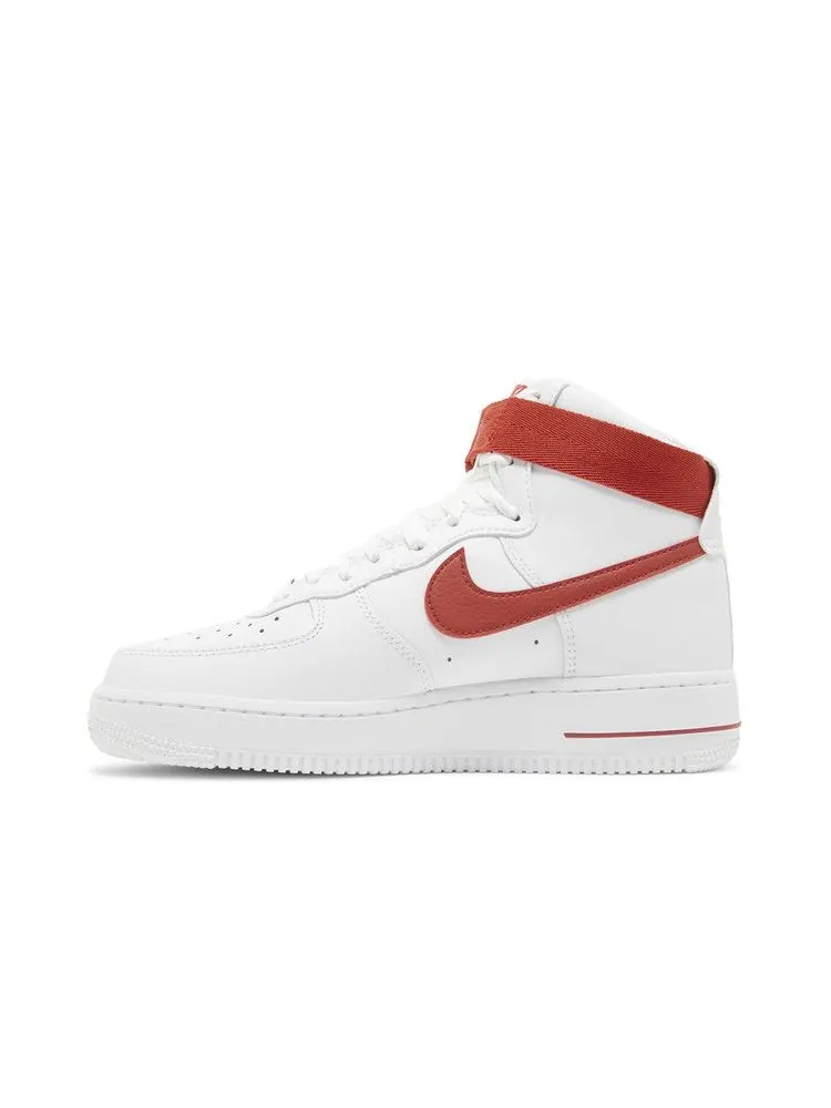 Кроссовки Nike Wmns Air Force 1 High 'White Cinnabar' — изображение 4 из 9, белый
