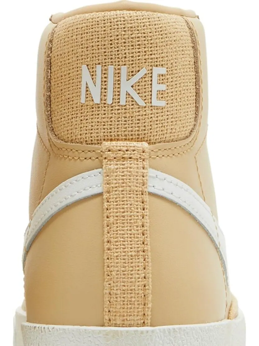 Кроссовки Nike Wmns Blazer Mid '77 'Sesame' — изображение 7 из 8, коричневый