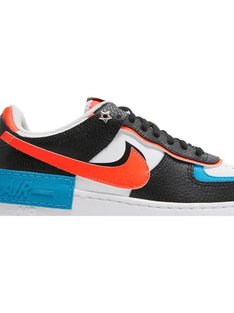Кроссовки Nike Wmns Air Force 1 Shadow 'Stars' — изображение 2 из 8, черный
