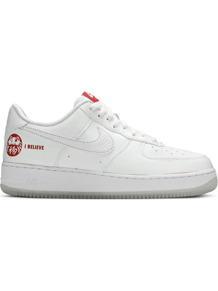 Кроссовки Nike Air Force 1 Low 'I Believe Daruma' — изображение 1 из 8, белый