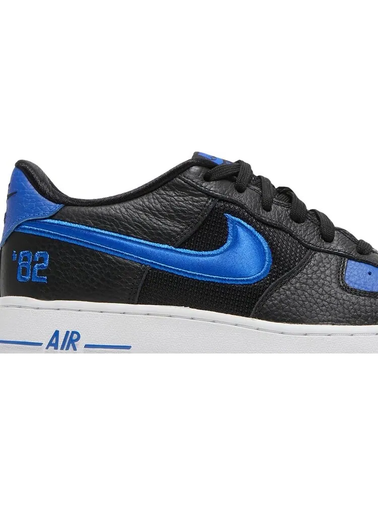 Кроссовки Nike Air Force 1 LV8 GS 'Black Chile Racer Blue' — изображение 2 из 9, черный