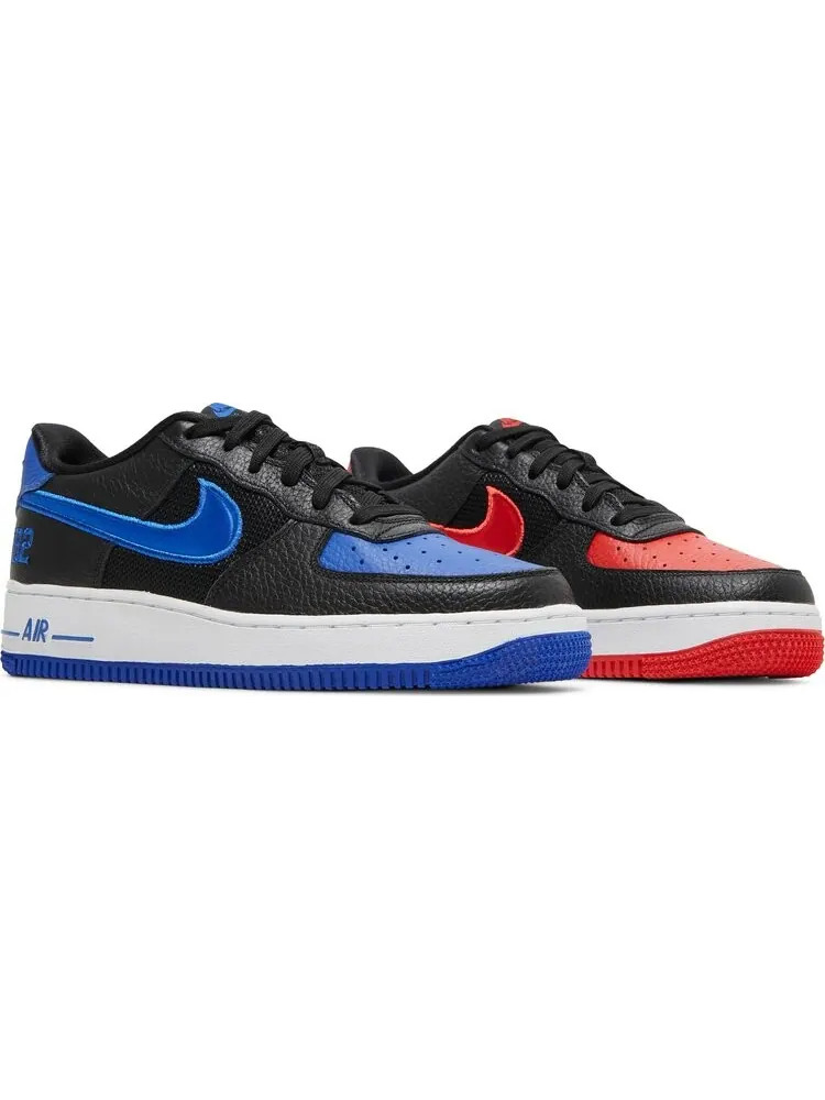 Кроссовки Nike Air Force 1 LV8 GS 'Black Chile Racer Blue' — изображение 8 из 9, черный