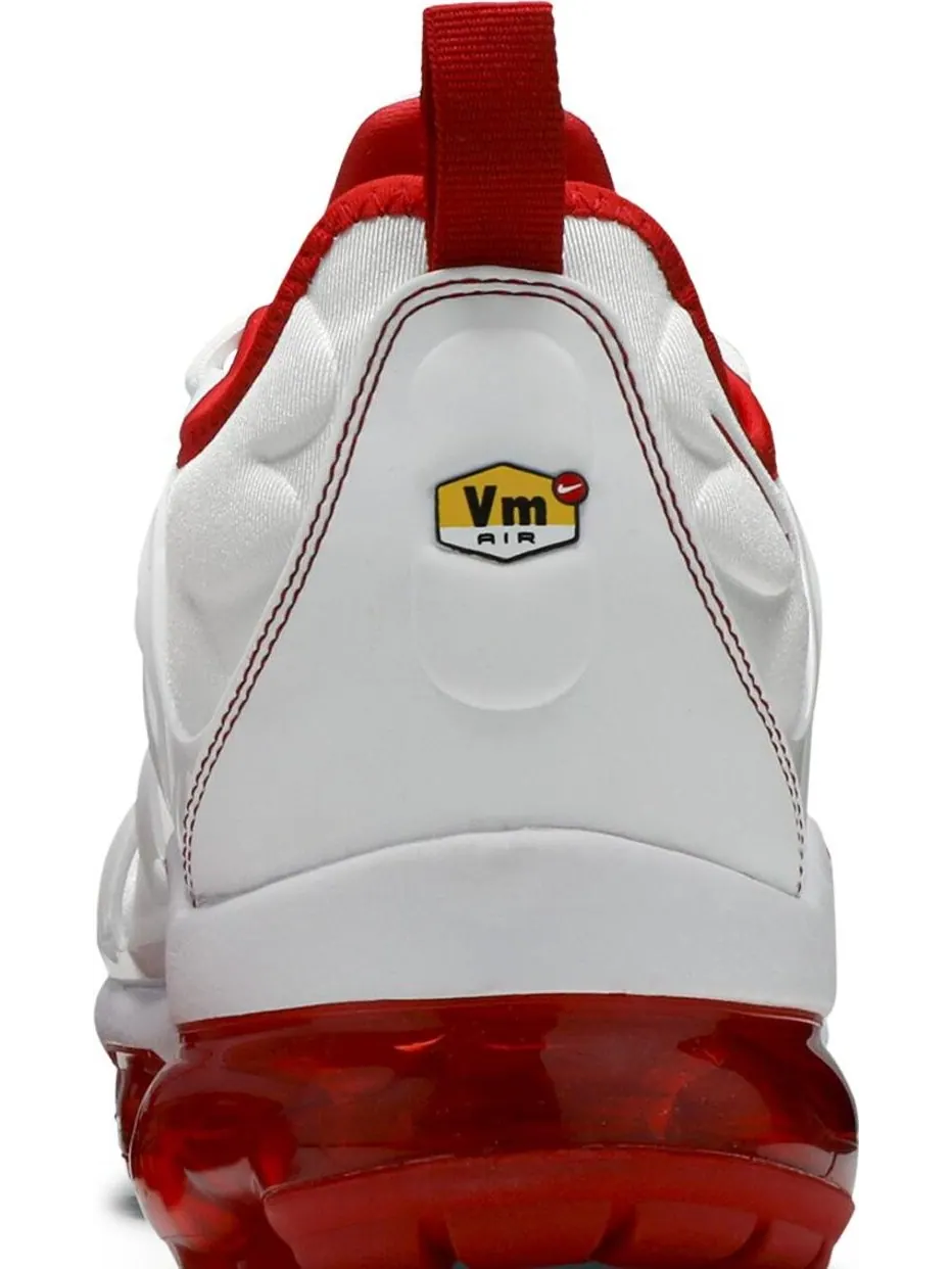 Кроссовки Nike Air VaporMax Plus 'White University Red' — изображение 7 из 8, белый