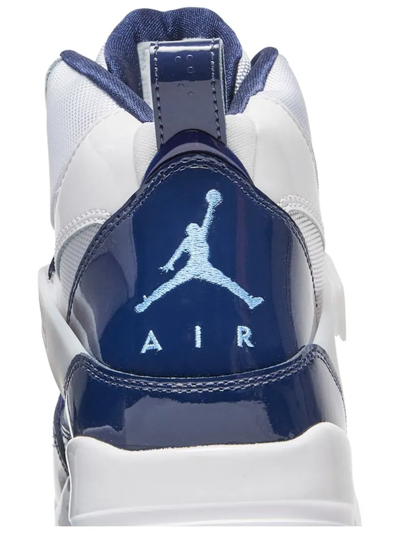Кроссовки Air Jordan Jordan Flight 45 High 'Midnight Navy' — изображение 7 из 8, белый