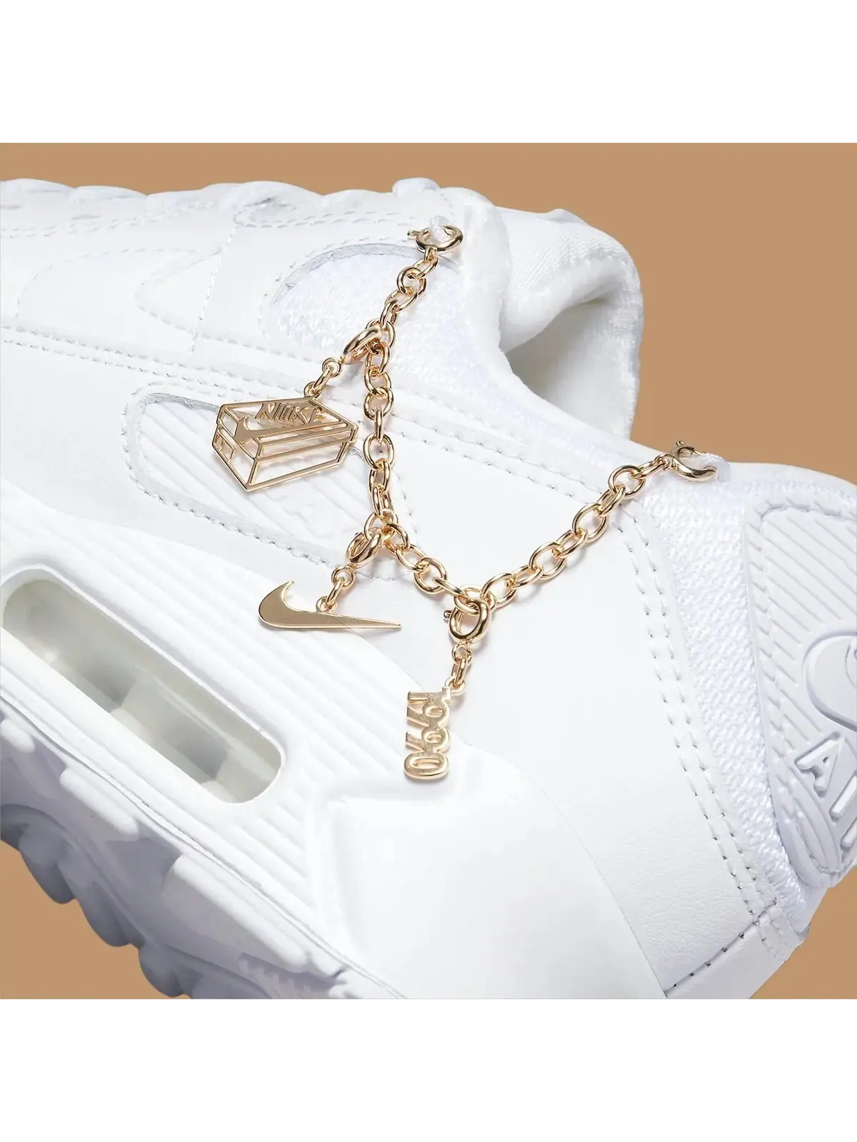 Кроссовки Nike Air Max 90 Premium Lucky Charms — изображение 5 из 7, белый