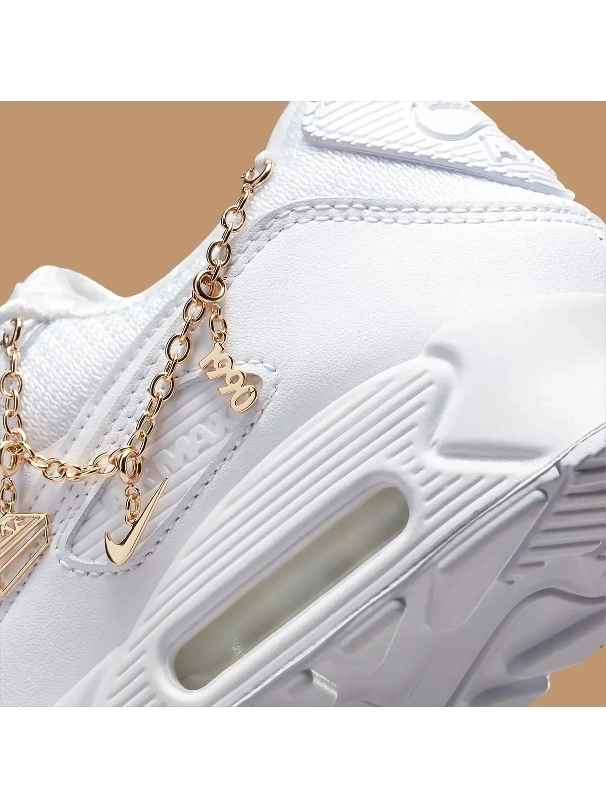 Кроссовки Nike Air Max 90 Premium Lucky Charms — изображение 6 из 7, белый