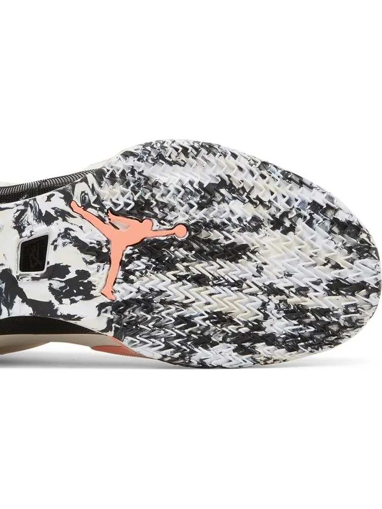 Кроссовки Air Jordan 36 Low Ground Up — изображение 5 из 8, загар