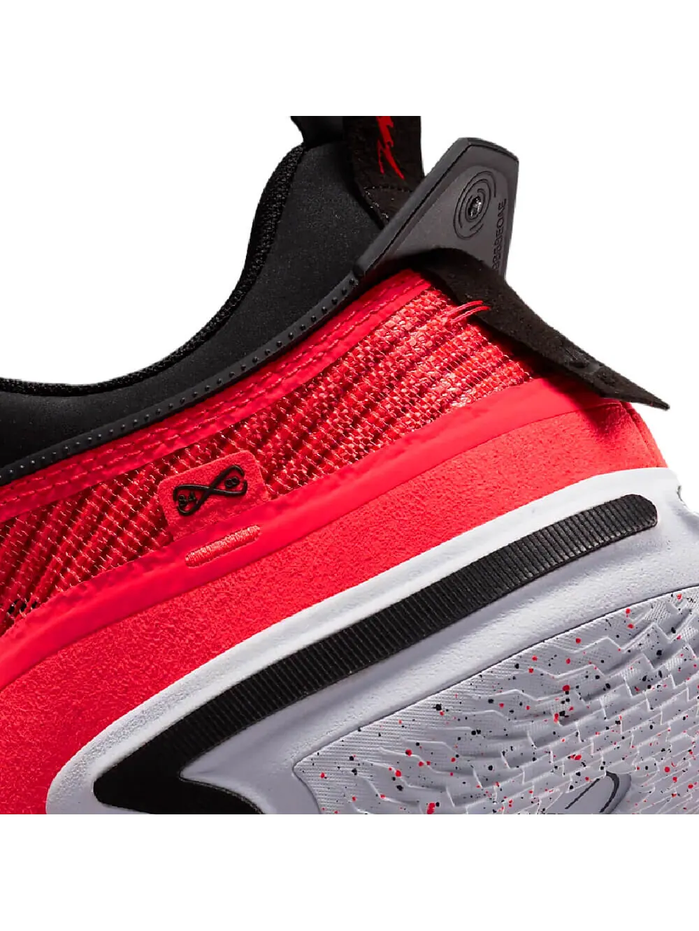 Кроссовки Nike Air Jordan XXXVI Low — изображение 8 из 8, красный/белый/черный