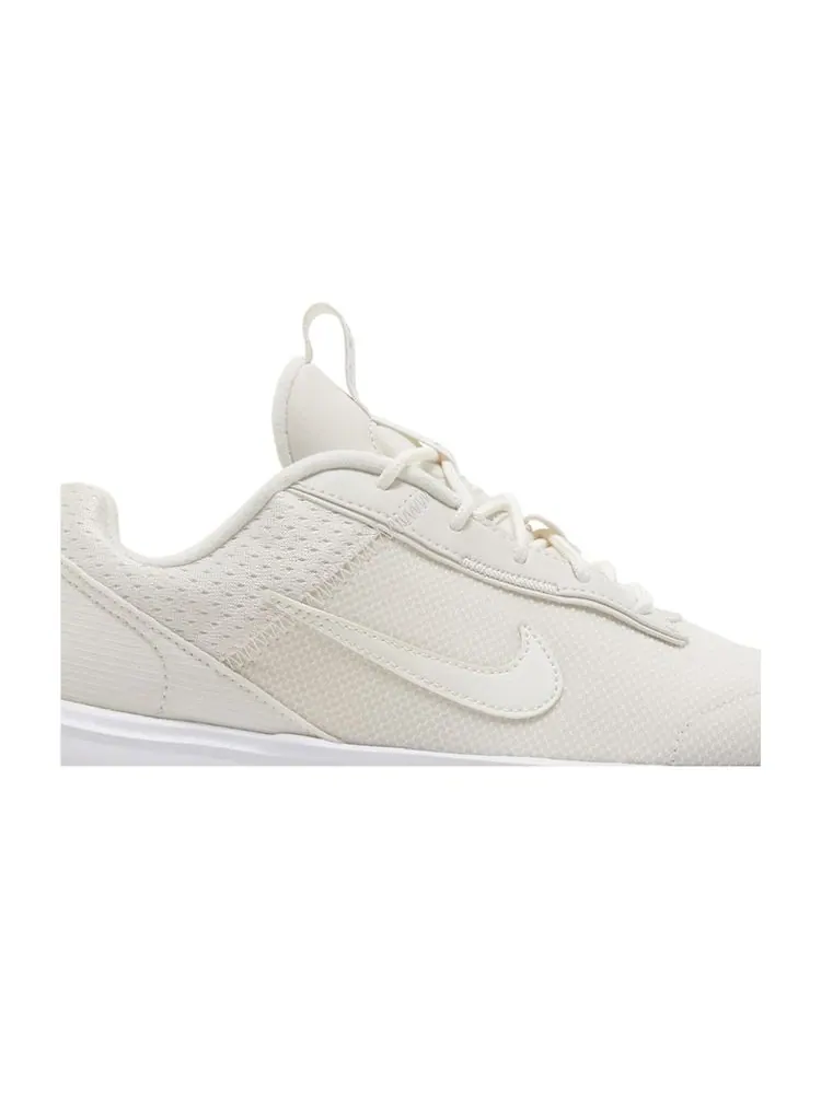 Кроссовки Wmns Air Max Interlock Lite 'Phantom' — изображение 2 из 8, фантомный
