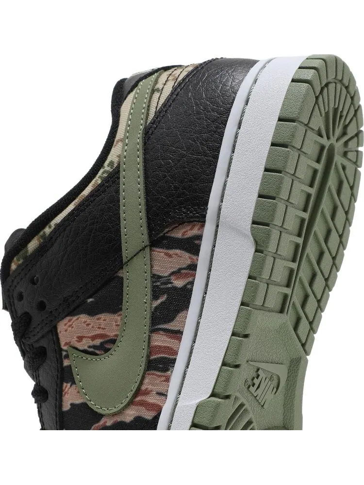 Кроссовки Nike Dunk Low SE 'Black Multi-Camo' — изображение 10 из 10, черный