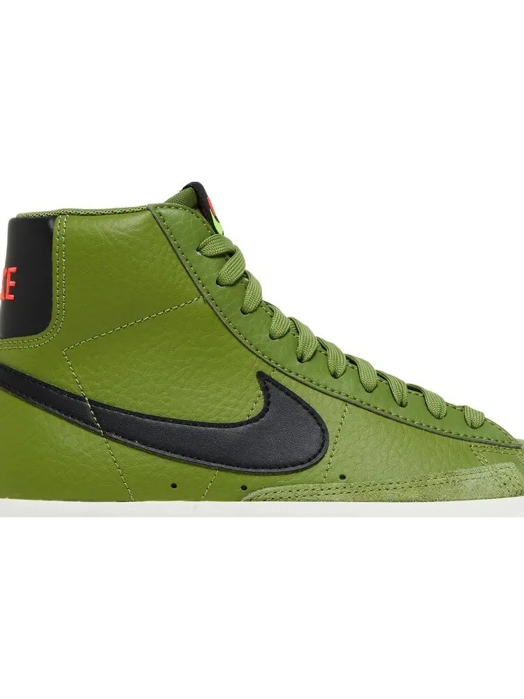 Кроссовки Nike Blazer Mid '77 GS 'Asparagus' — изображение 2 из 8, зеленый