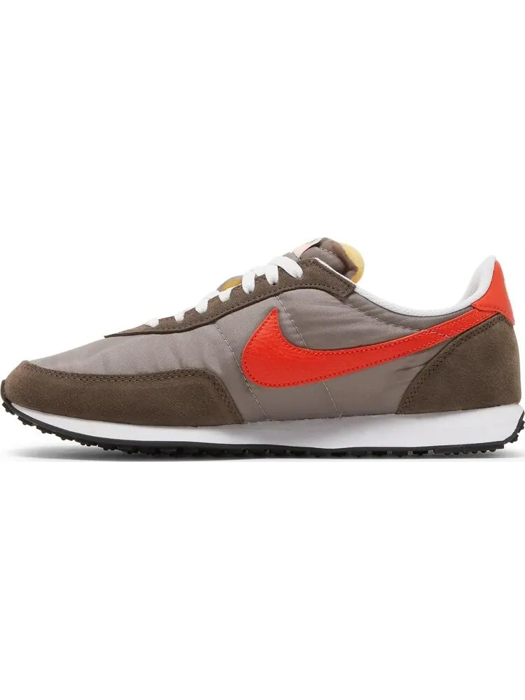 Кроссовки Nike Waffle Trainer 2 'Moon Fossil Team Orange' — изображение 3 из 8, коричневый
