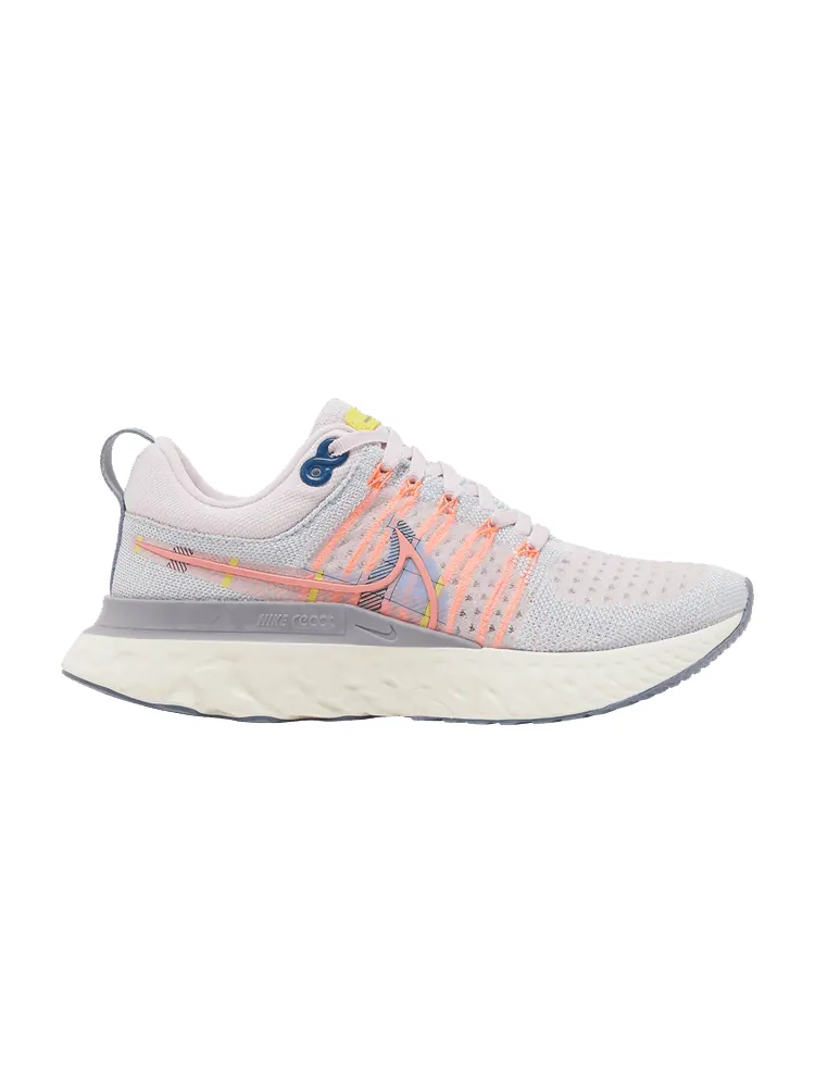 Кроссовки Nike Wmns React Infinity Run Flyknit 2 Premium 'Pink Foam Blue Tint' — изображение 1 из 9, розовый/синий//мульти