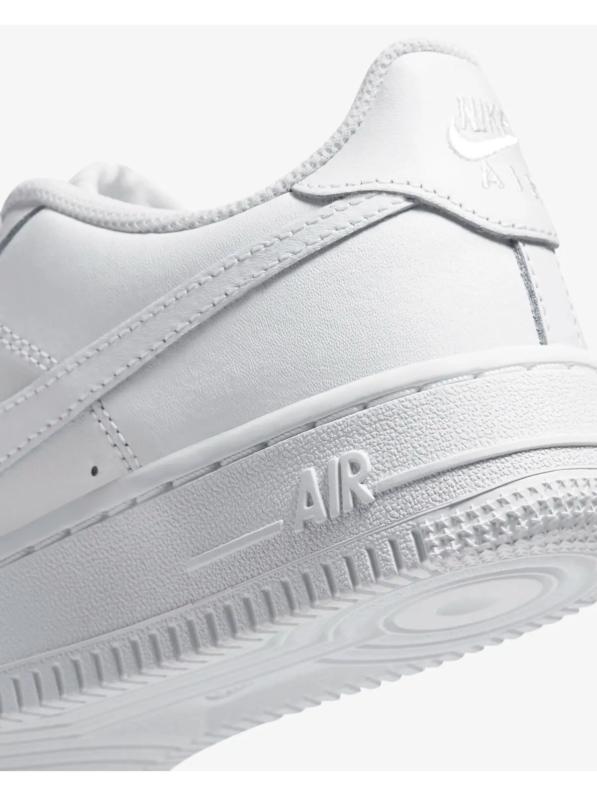Подростковые кроссовки Nike Air Force 1 LE — изображение 8 из 9, белый