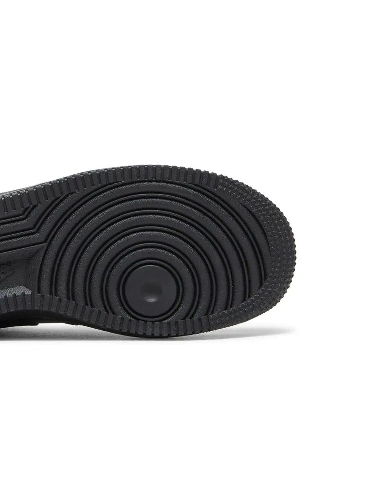 Кроссовки Nike Air Force 1 Mid LE GS 'Triple Black' — изображение 6 из 9, черный/черный/черный