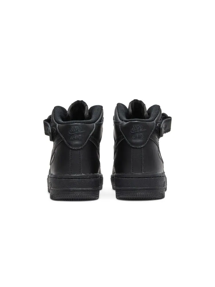 Кроссовки Nike Air Force 1 Mid LE GS 'Triple Black' — изображение 7 из 9, черный/черный/черный