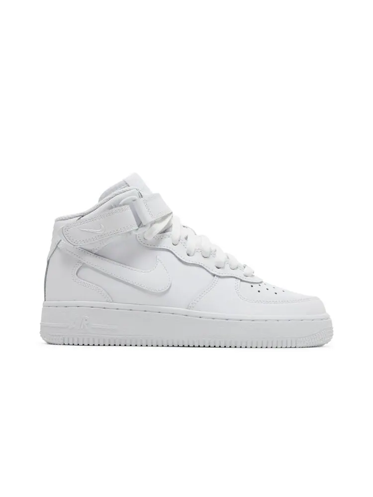 Кроссовки Nike Air Force 1 Mid LE GS — изображение 1 из 4, белый