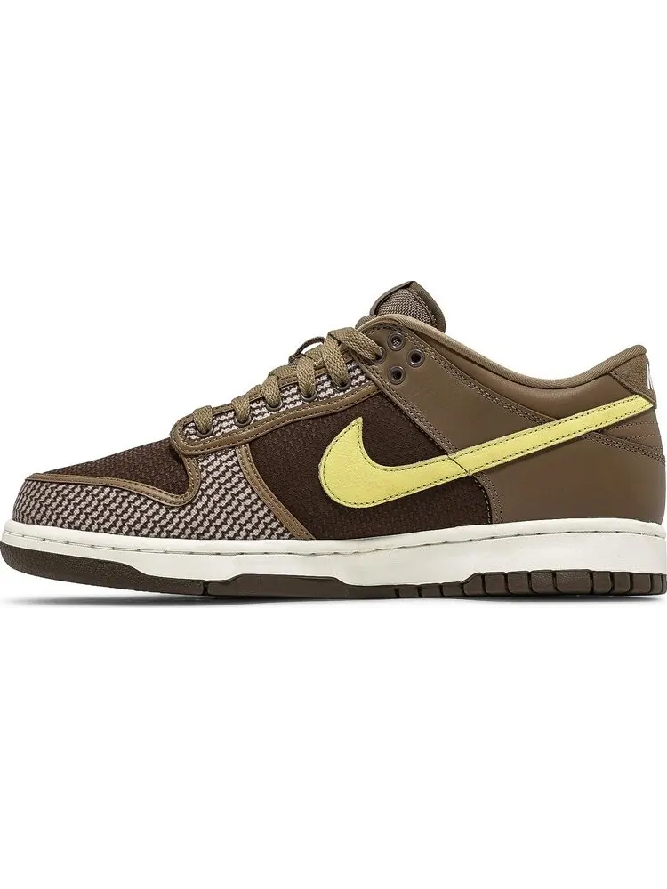 Кроссовки Nike Undefeated x Dunk Low SP 'Canteen' — изображение 3 из 10, коричневый