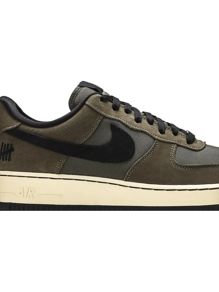 Кроссовки Nike Undefeated x Air Force 1 Low SP 'Ballistic' зеленый — изображение 2 из 10