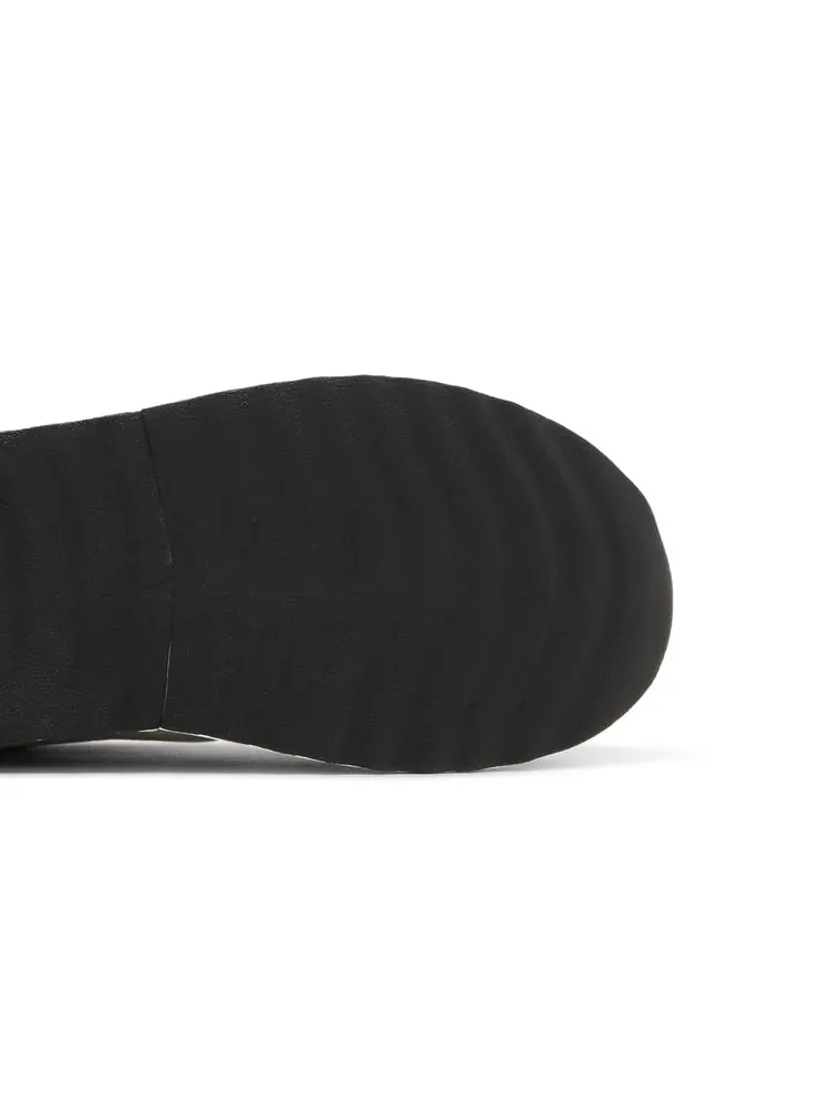 Кроссовки Air Max Dawn GS 'Black White' — изображение 5 из 8, белый