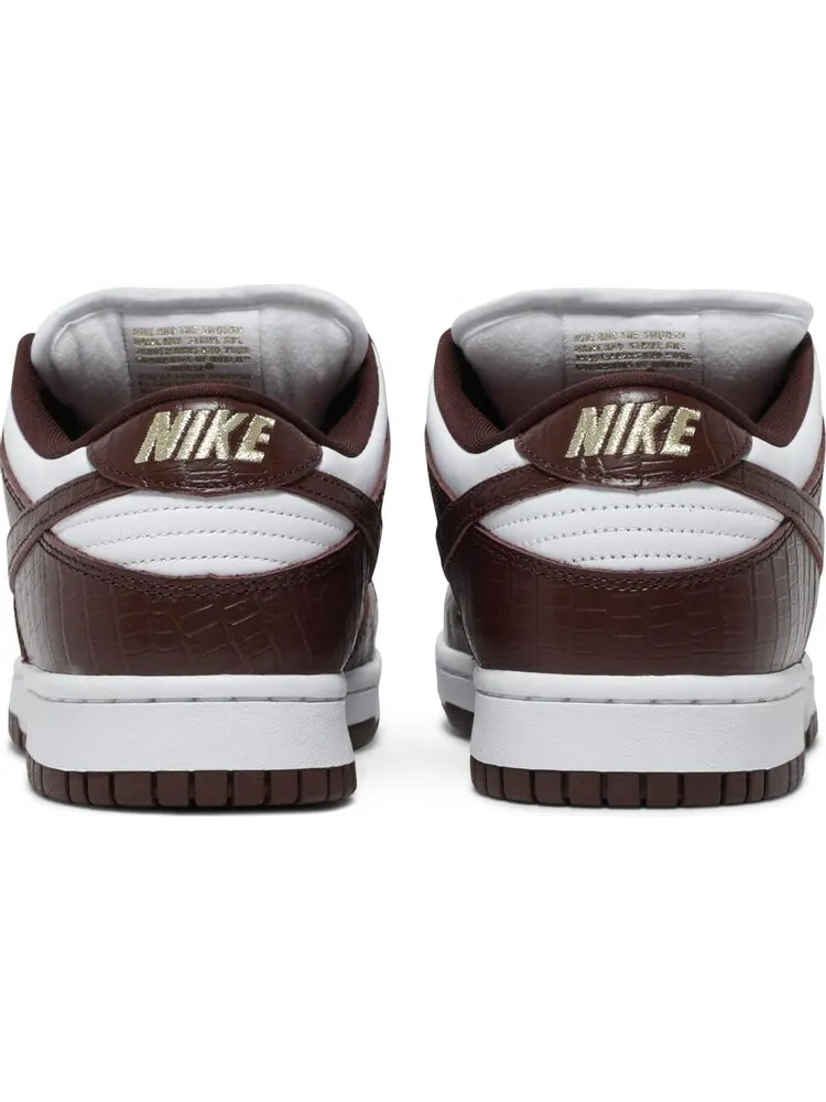 Кроссовки Nike Supreme x Dunk Low OG SB QS 'Barkroot Brown' — изображение 6 из 8, коричневый