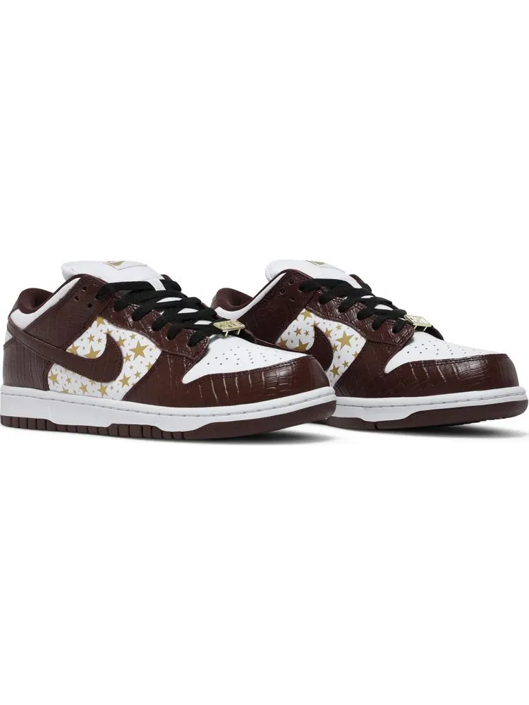 Кроссовки Nike Supreme x Dunk Low OG SB QS 'Barkroot Brown' — изображение 8 из 8, коричневый