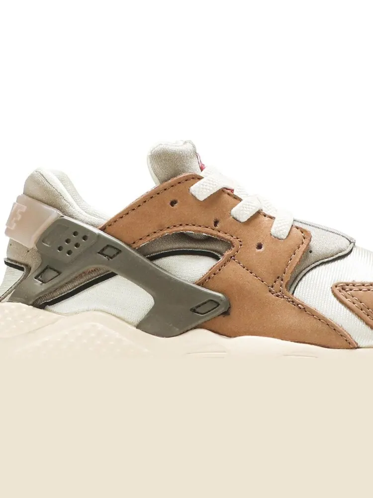 Кроссовки Nike Stussy x Air Huarache LE TD 'Desert Oak' 2021 — изображение 2 из 8, коричневый