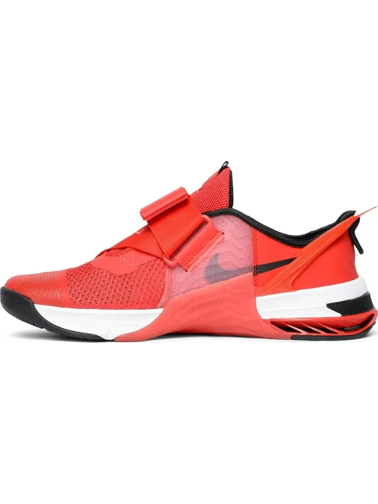 Кроссовки Nike Metcon 7 FlyEase 'Chile Red' — изображение 3 из 8, красный