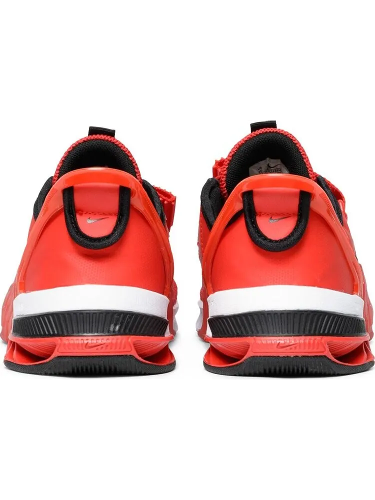Кроссовки Nike Metcon 7 FlyEase 'Chile Red' — изображение 6 из 8, красный