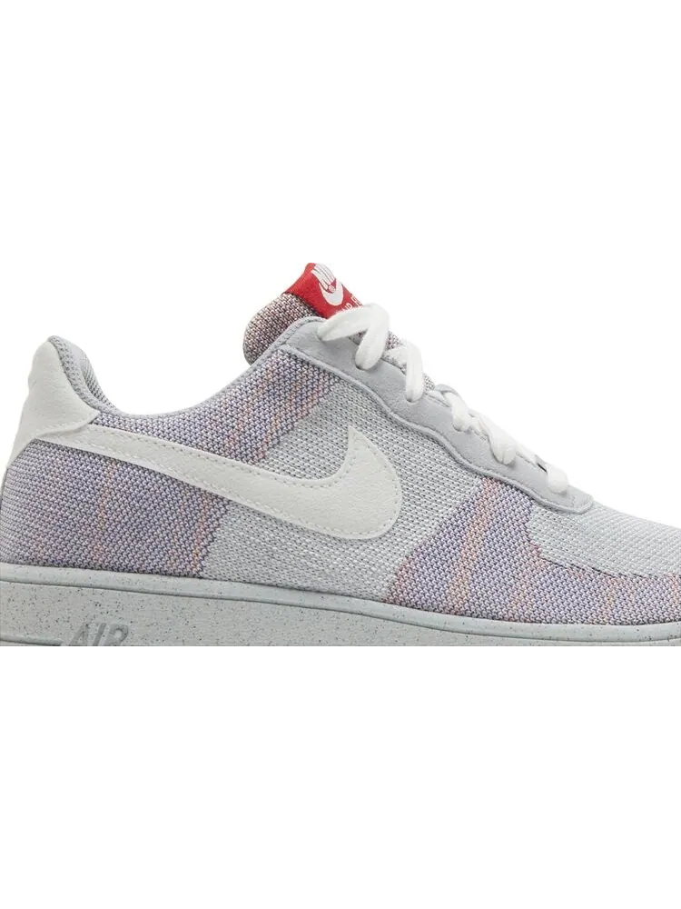 Кроссовки Nike Air Force 1 Crater Flyknit GS 'Wolf Grey' — изображение 2 из 8, серый