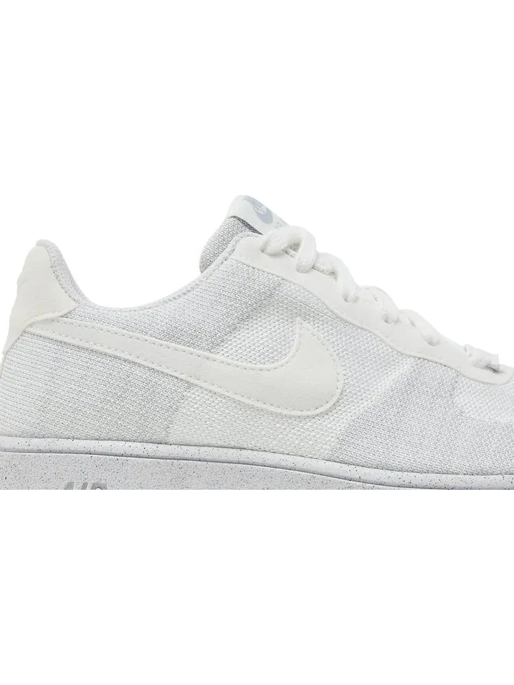 Кроссовки Nike Air Force 1 Crater Flyknit GS 'White Wolf Grey' — изображение 2 из 8, белый