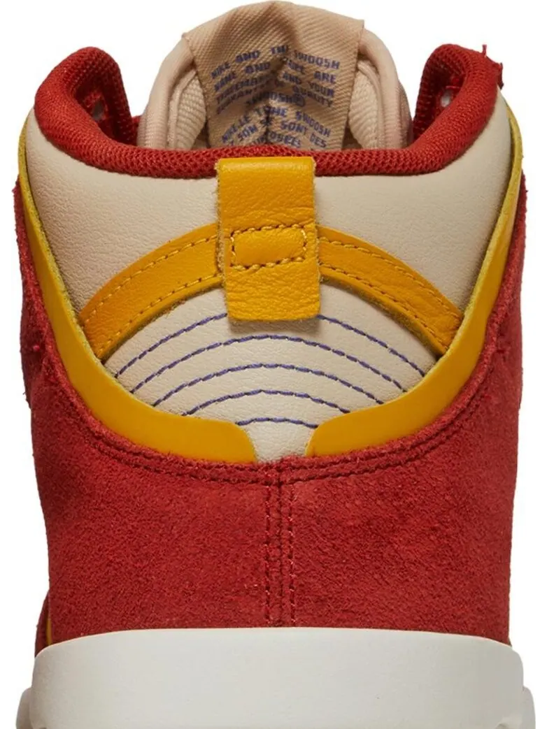 Кроссовки Nike Wmns Dunk High Up 'Cinnabar' — изображение 7 из 8, красный